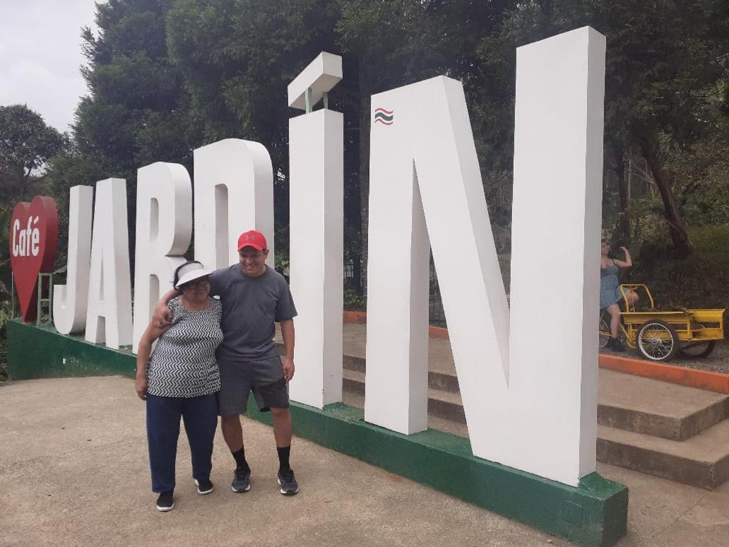 Hotel Vista Farallones Jardin Luaran gambar