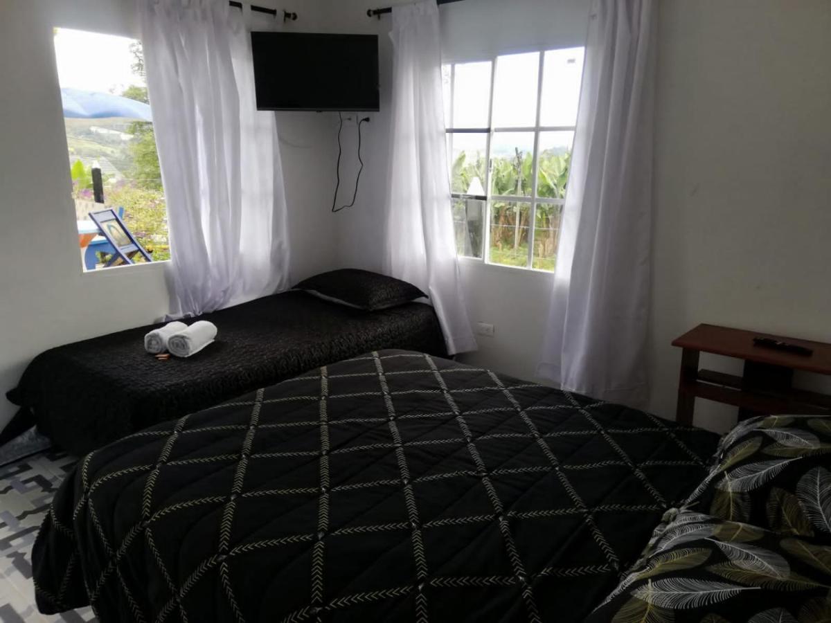Hotel Vista Farallones Jardin Luaran gambar