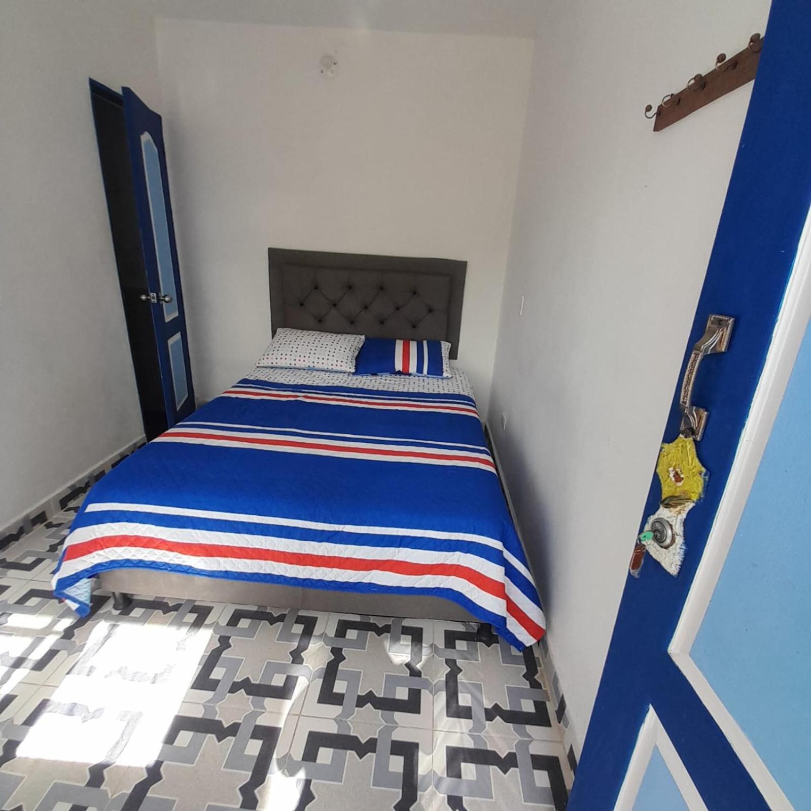 Hotel Vista Farallones Jardin Luaran gambar
